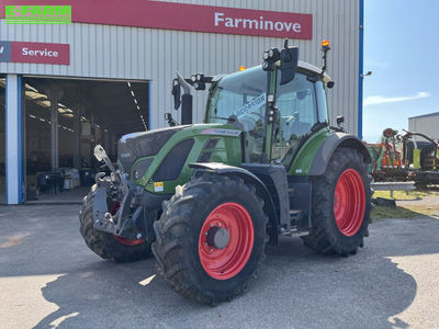 E-FARM: Fendt 514 Vario - Tractor - id WZUWTEQ - €98,000 - Year of construction: 2020 - Engine hours: 3,258,Engine power (HP): 140,France