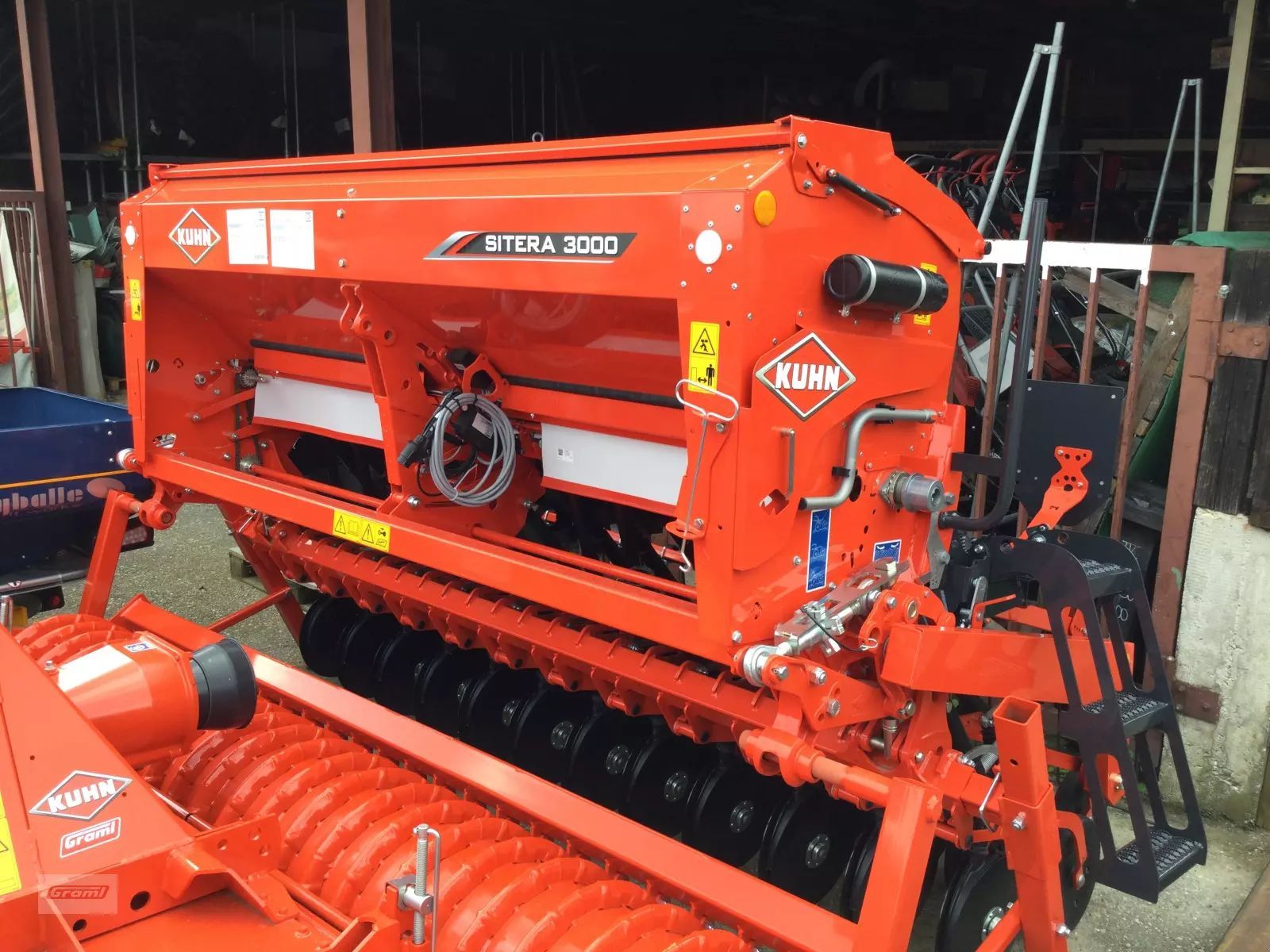 E-FARM: Kuhn sitera 3000 - Semoir - id EBNEAW2 - Année: 2024 - Allemagne