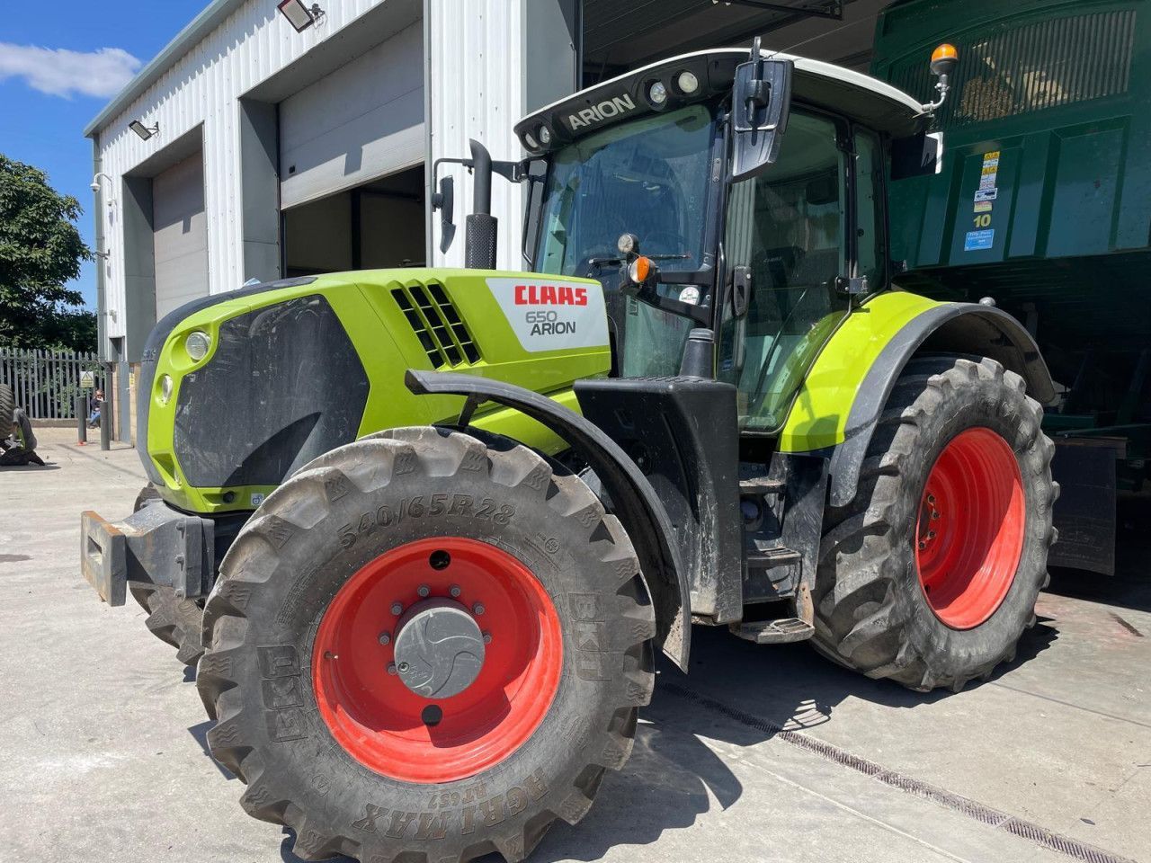 Claas Arion 650 Traktor 73.833 €