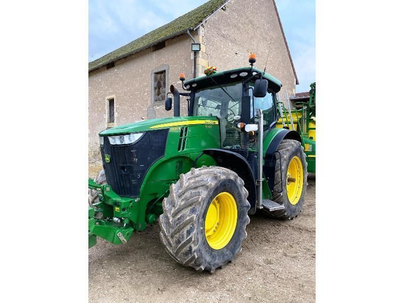 John Deere 7230 R Traktor 70 000 €
