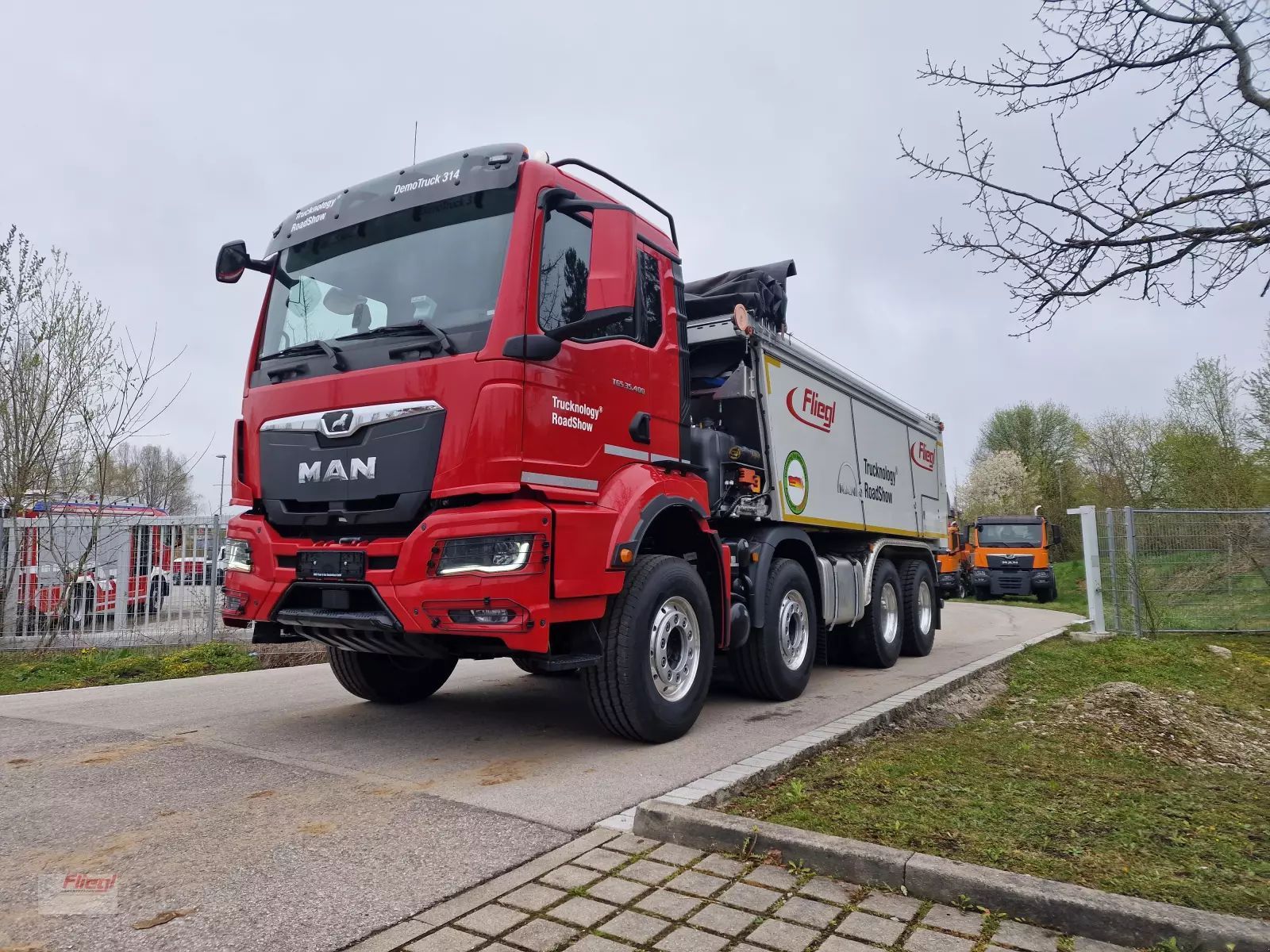 E-FARM: Fliegl asw stone typ 5229 lkw - Trasporto foraggio - id GQ4WGAV - 167.900 € - Anno di costruzione: 2022 - Germania