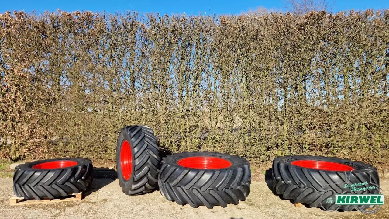 E-FARM: Bridgestone 540/65 r30 // 650/65 r42 - Kerék és járószerkezet - id S6EAJP6 - 11 900 EUR - Németország