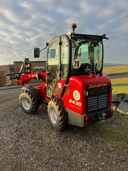 Schäffer 2430 Wheel loader €34,167