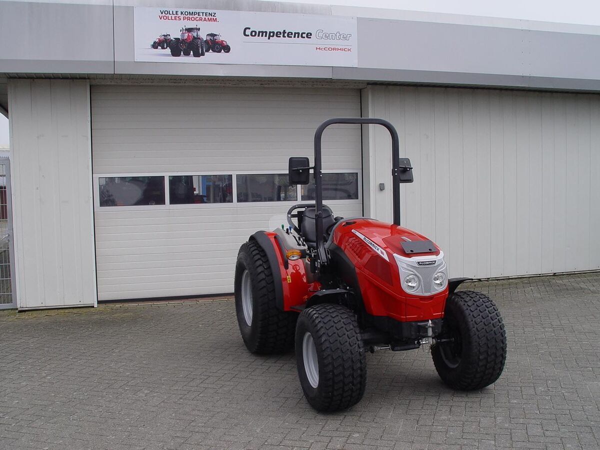 E-FARM: McCormick X2.055 - Traktor - id 2TBQVZE - Baujahr: 2025 - Abgelesene Motorstunden: 1,Motorleistung (PS): 49,Deutschland