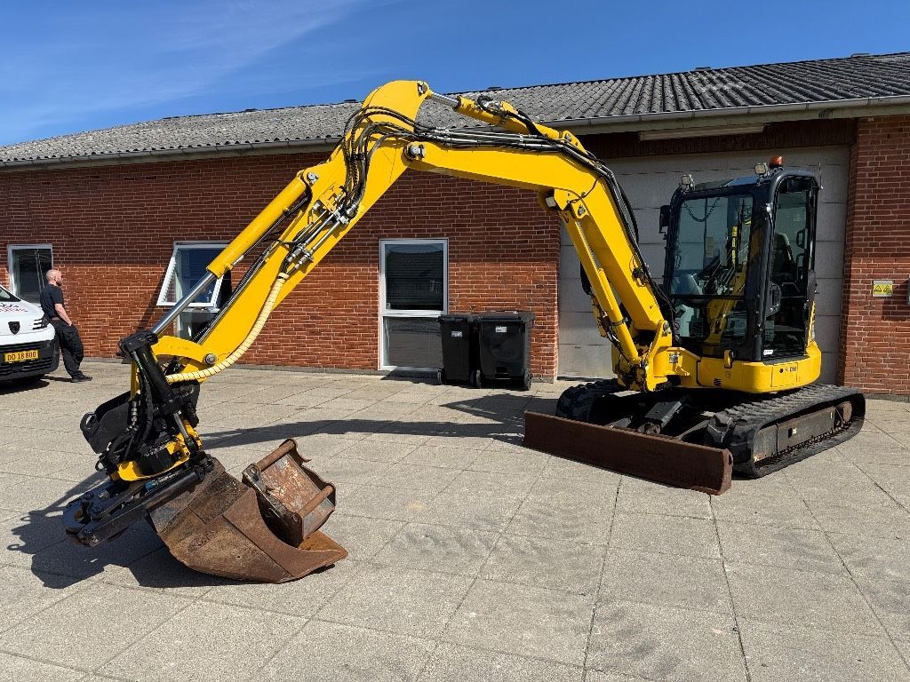 KOMATSU pc 55 mr-5 Crawler excavator €35,459