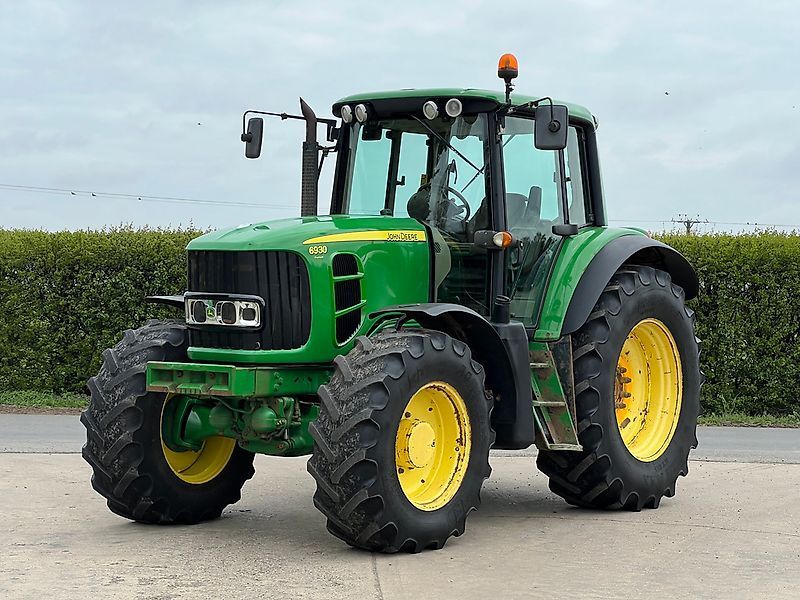 John Deere 6930 Premium Traktor 37 633 €