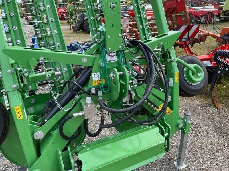 E-FARM: SaMASZ twist 600 - Zgrabiarka pokosowa - id RHQYQZW - 13 250 € - Rok produkcji: 2023 - Niemcy
