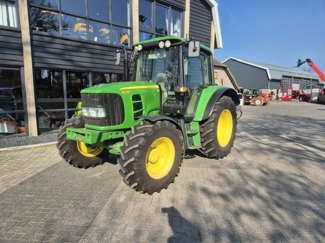 John Deere 6230 Traktor
