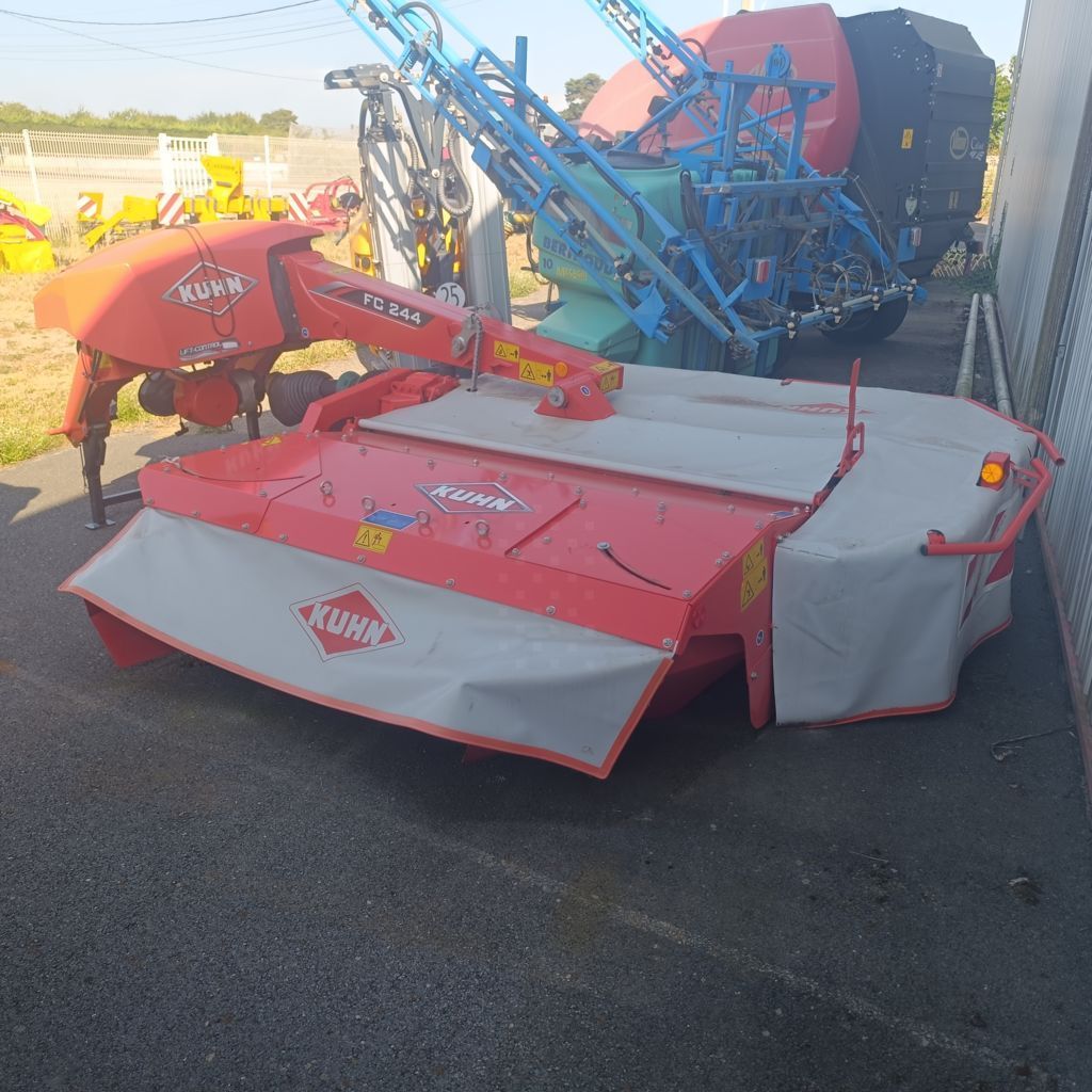 E-FARM: Kuhn FC 244 FF - Faucheuse - id TNDLDAF - 9 500 € - Année: 2022 - France