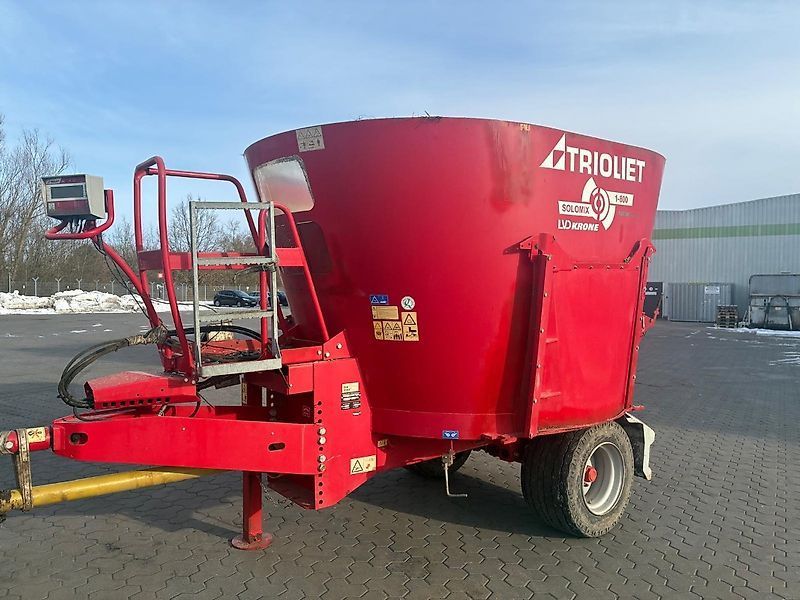 TRIOLIET Solomix 1 800 ZK Mixer feeder €7,900