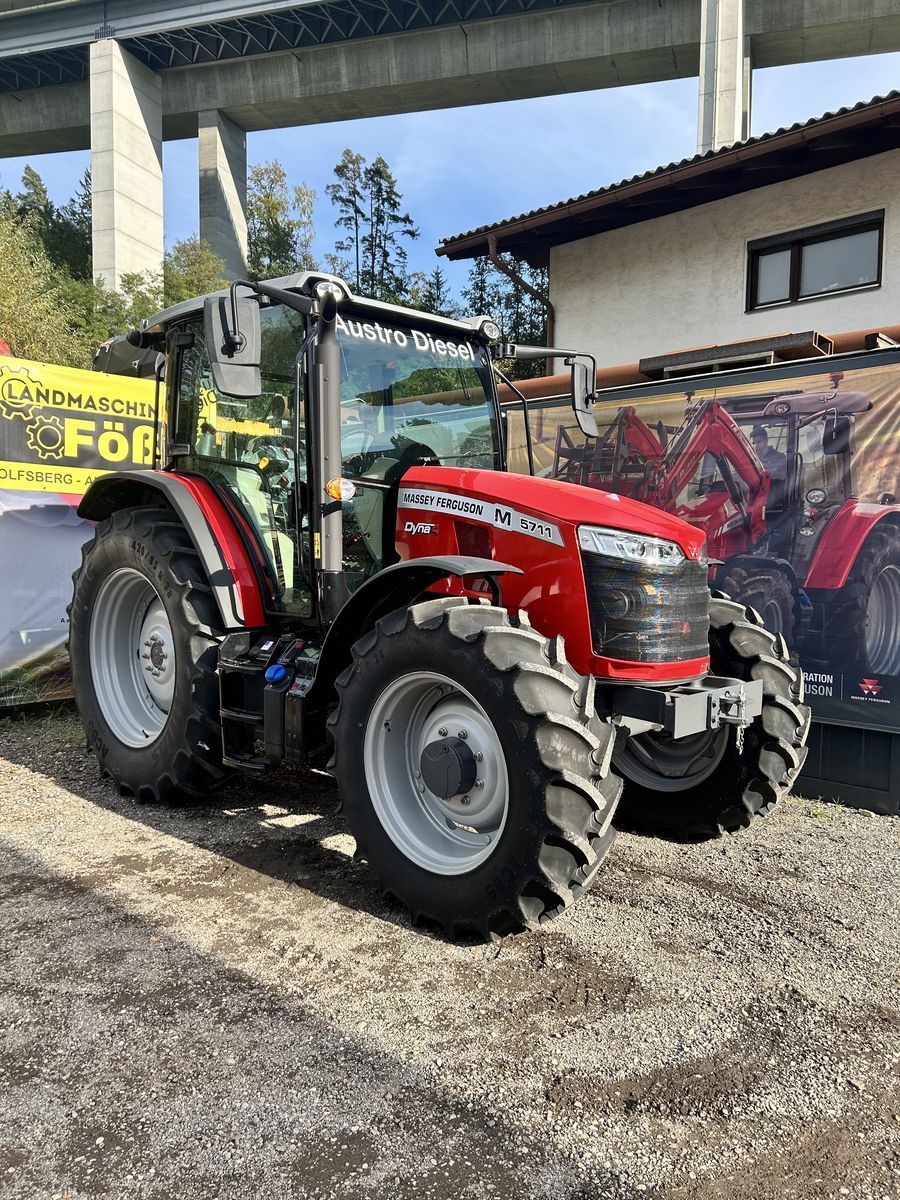 E-FARM: Massey Ferguson 5710M - Tracteur - id IBQYSIS - 65 825 € - Année: 2024 - Puissance du moteur (chevaux): 115,Autriche