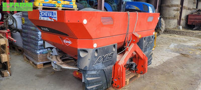 E-FARM: Kuhn axis 20.1 w t25 - Fertiliser spreader - id PKKHLWT - €10,500 - Year of construction: 2011 - France