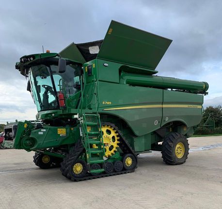 John Deere S 785 Combine harvester €327,323