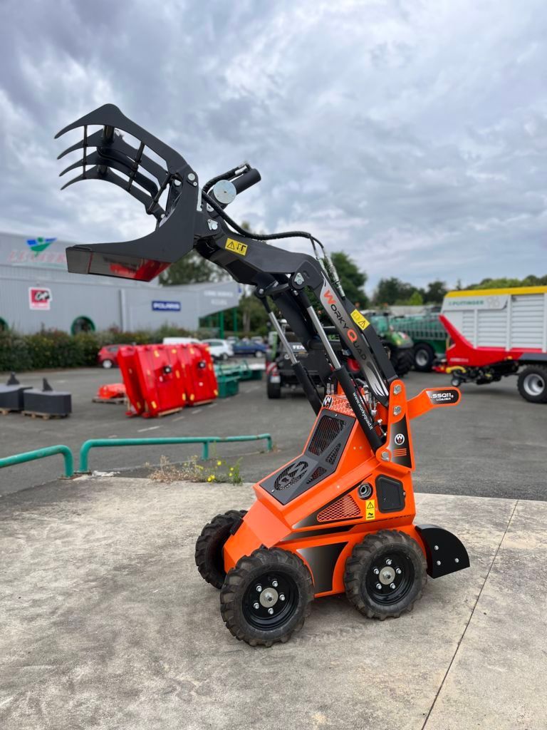 E-FARM: Case IH ssq11 - Mini-chargeuse - id DUJKCTB - 14 590 € - Année: 2023 - France