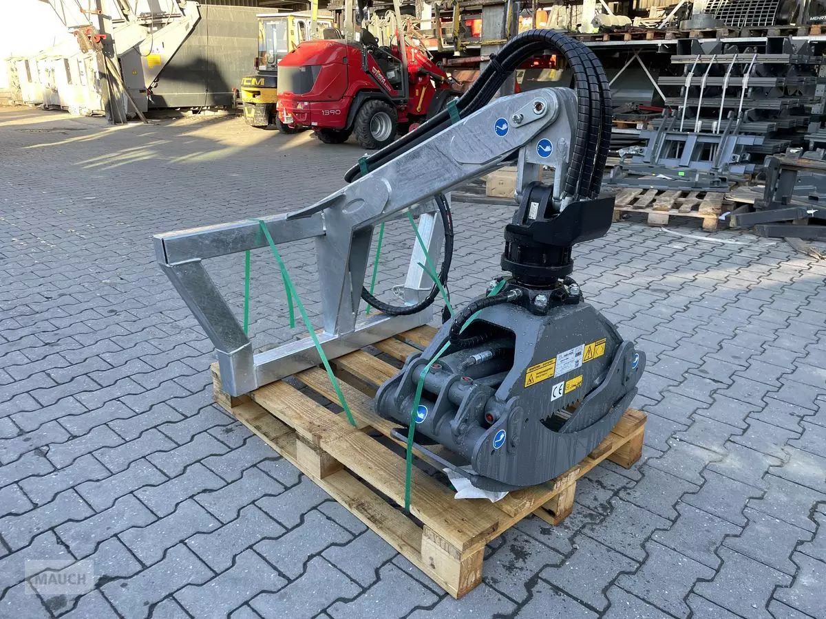 E-FARM: Other mauch holzzange 132cm mit rotator euro - Anbaugerät - id LGUPNS9 - 2.833 € - Österreich