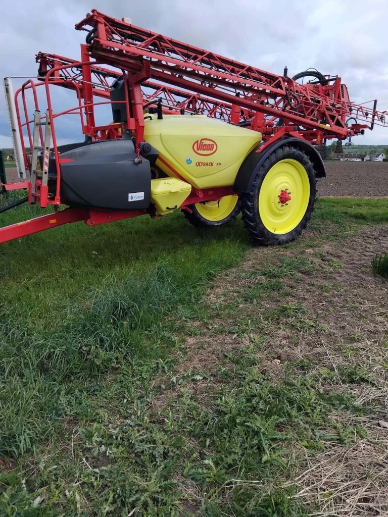 E-FARM: Vicon ixtrack a24 - Opryskiwacz - id 9RVMPME - 26 000 € - Rok produkcji: 2015 - Francja
