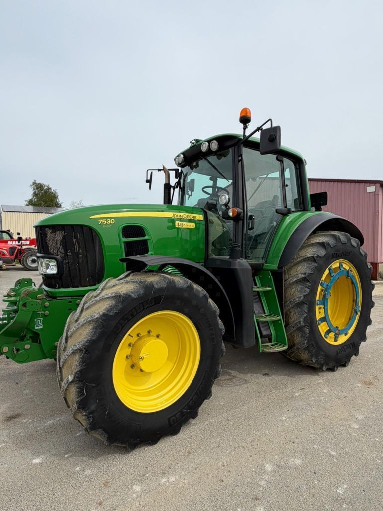 John Deere 7530 Premium Трактор 55 000 €