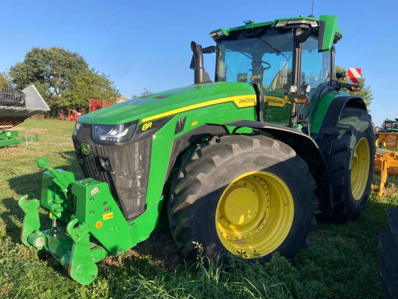 John Deere 8R 410 Tractor €280,000