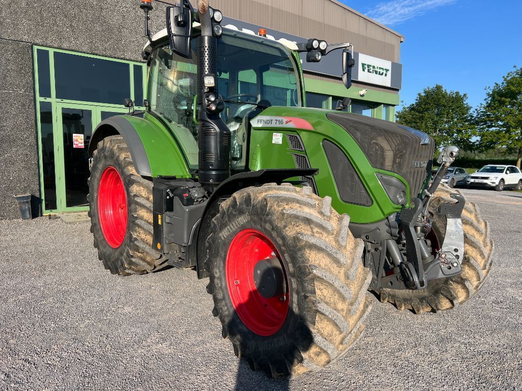 Fendt 716 Vario Power Tractor €105,000