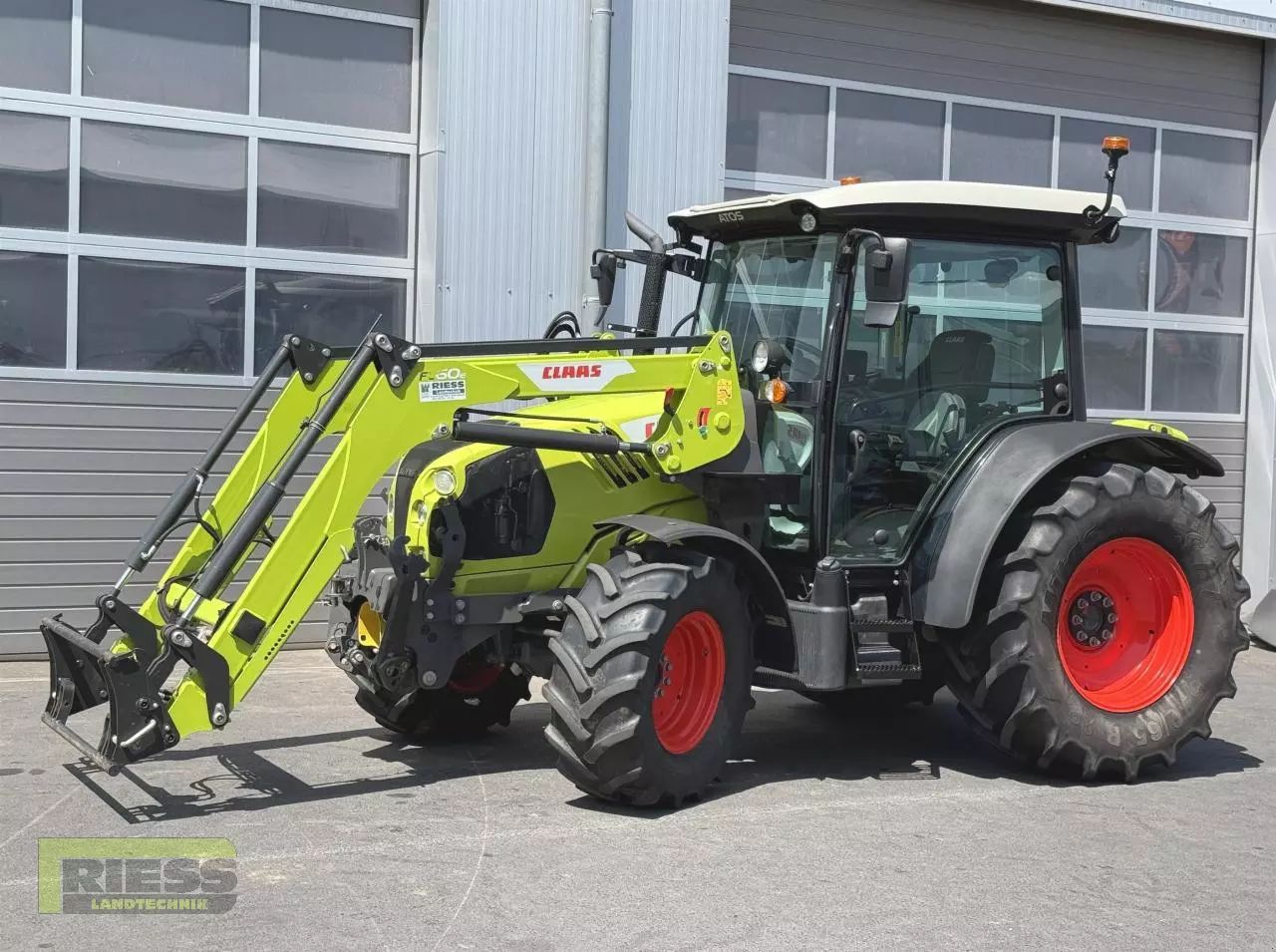 Claas Atos 220 C Tractor €47,880