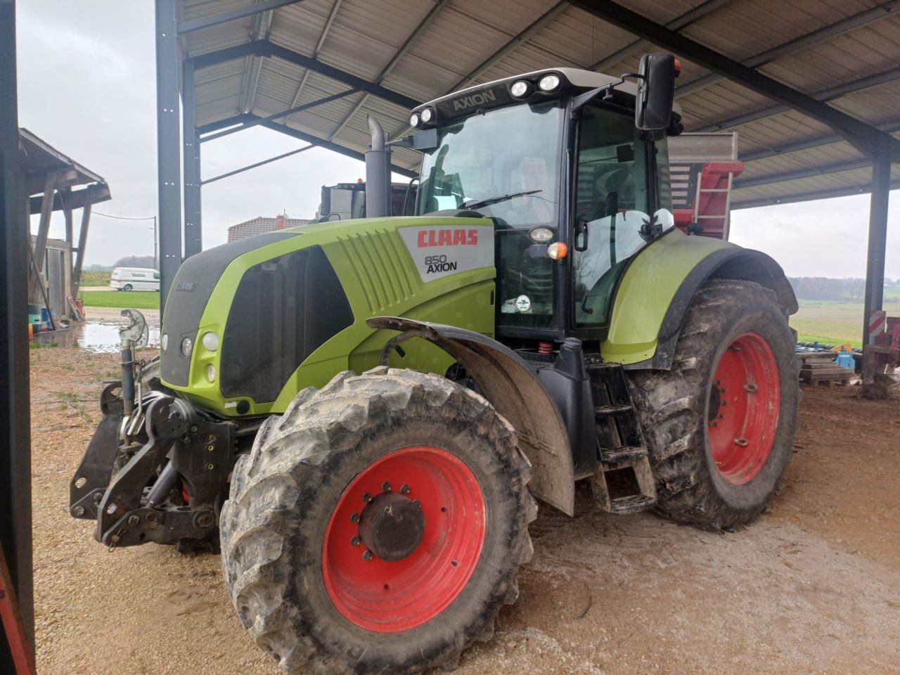 Claas Axion 850 Tractor €55,000