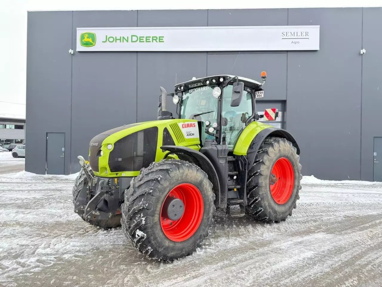 Claas Axion 930 Tractor €106,943