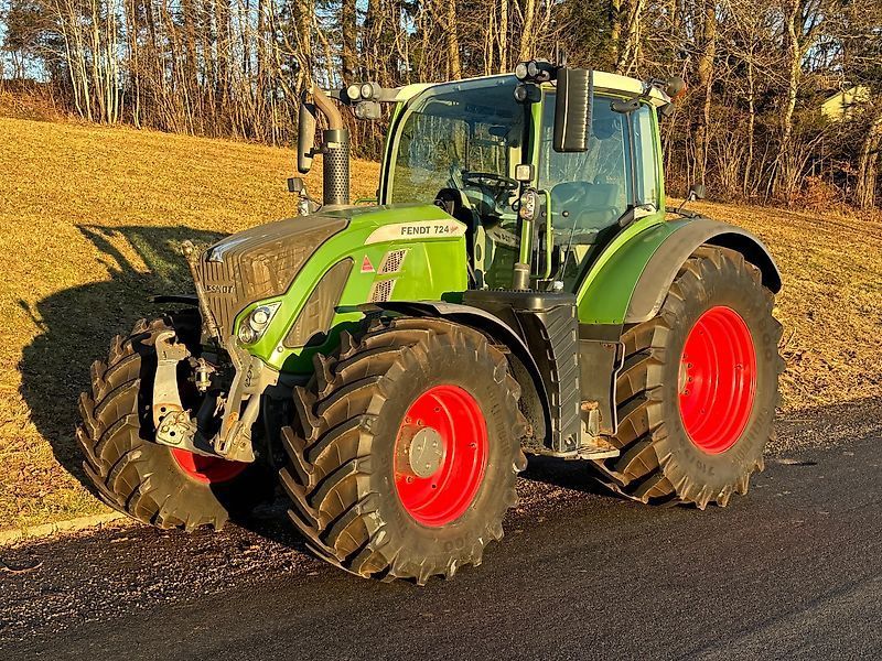 Fendt 724 Vario Profi Plus Traktor 75.000 €