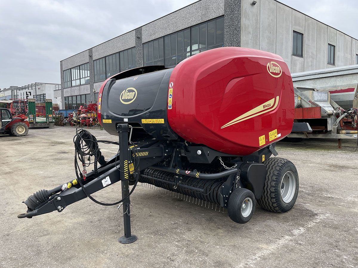 E-FARM: Vicon rf 4255 fd - Empacadora - id WHKJ4UD - 16.850 € - Año: 2019 - Italia