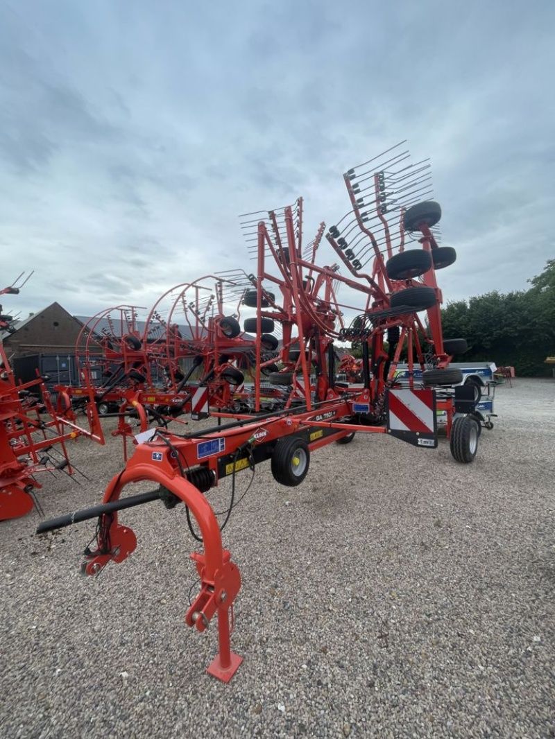 E-FARM: Kuhn GA 7501 + - Tedder - id 4XQUUKS - Año: 2024 - Francia