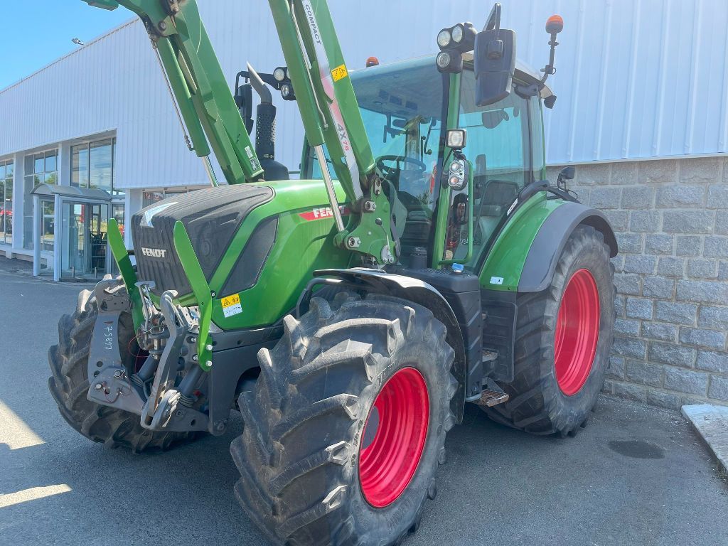 E-FARM: Fendt 313 Vario - Traktor - id XPHMGH4 - 92.000 € - Baujahr: 2021 - Abgelesene Motorstunden: 2.830,Motorleistung (PS): 130,Frankreich