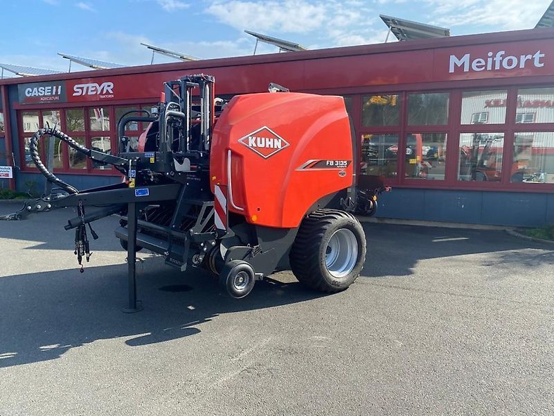 Kuhn FB 3135 Baler €28,900