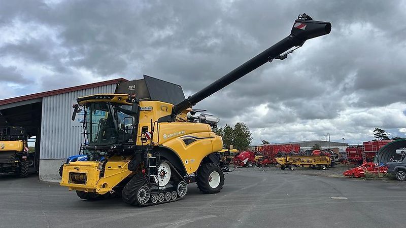 E-FARM: New Holland cr 8.80 mähdrescher intellisense rotor raupe - Kombajn zbożowy - id FHENBEZ - Motogodziny: 378 - Moc silnika: 469,Niemcy
