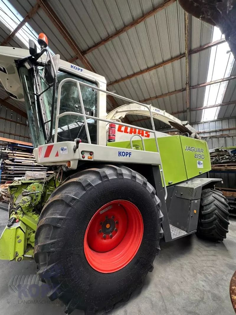 Claas Jaguar 890 Sieczkarnia samobieżna 69 000 €