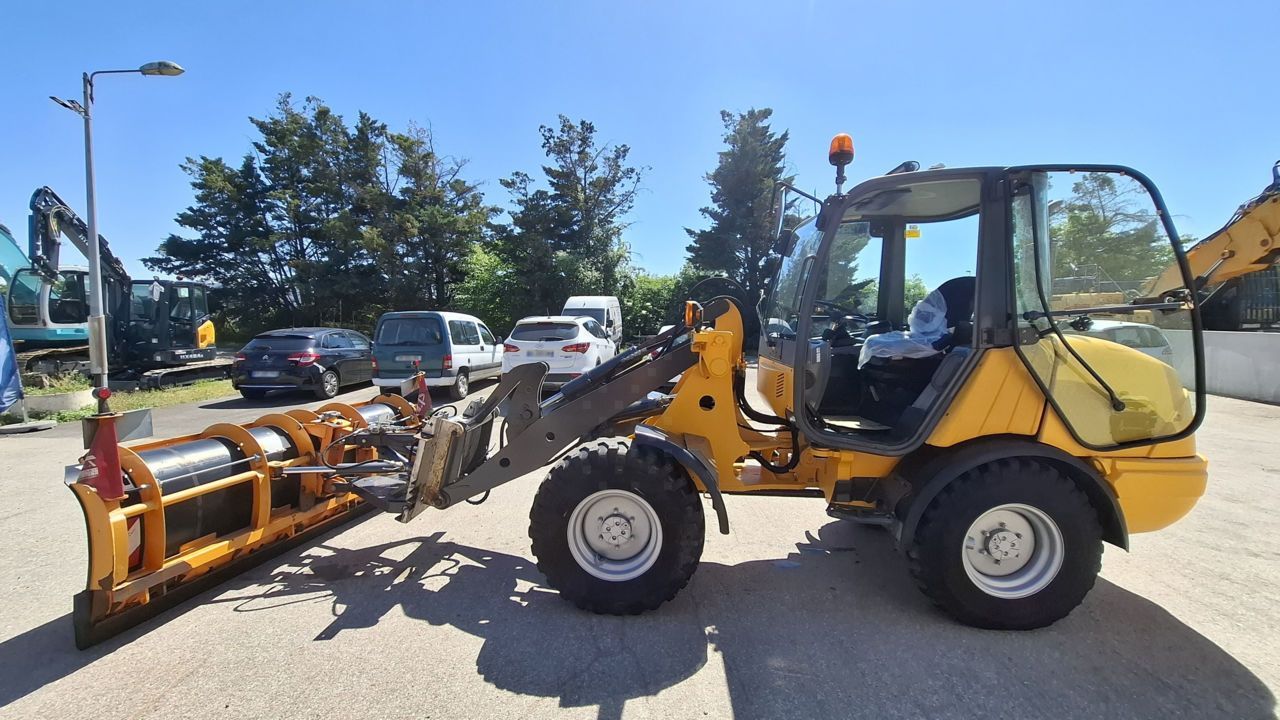 E-FARM: VOLVO l20b-p - Wheel loader - id 8XYSQHB - €25,000 - Year of construction: 2008 - Engine hours: 5,000,France
