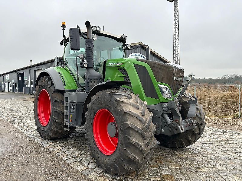 Fendt 826 Vario Profi Plus Tractor 103.500 EUR