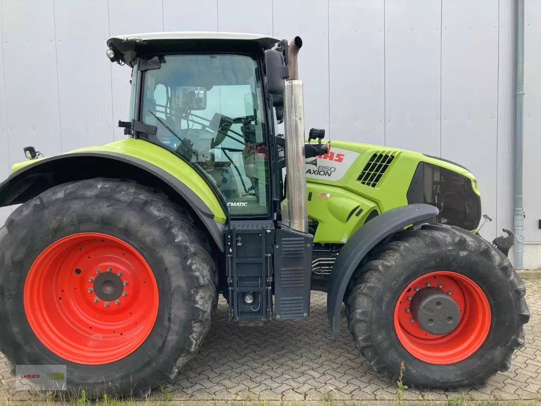 E-FARM: Claas Axion 830 CMATIC - Tractor - id ZJDHBQZ - €64,500 - Year of construction: 2014 - Engine hours: 7,050,Engine power (HP): 235,Germany