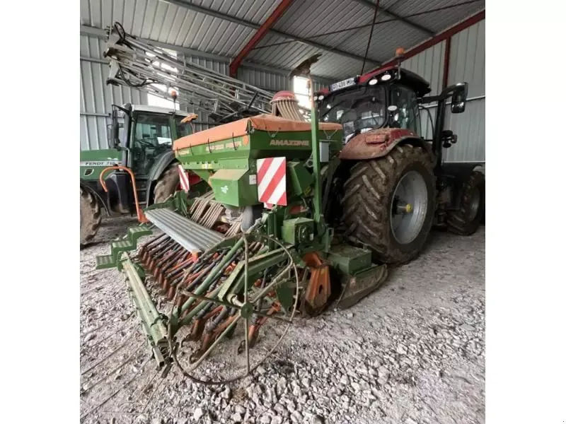 E-FARM: Amazone adp 302 - Combinación de taladradoras - id TCIES8D - 8000 € - Año: 2002 - Francia