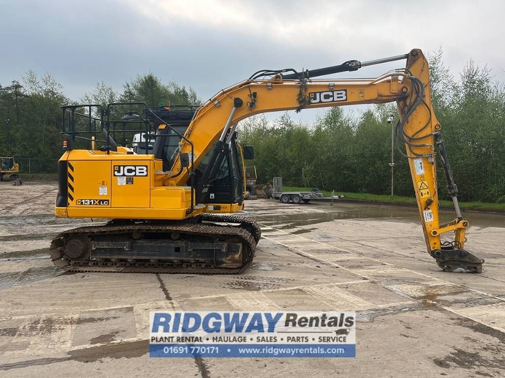 JCB js 131 lc Crawler excavator €51,784