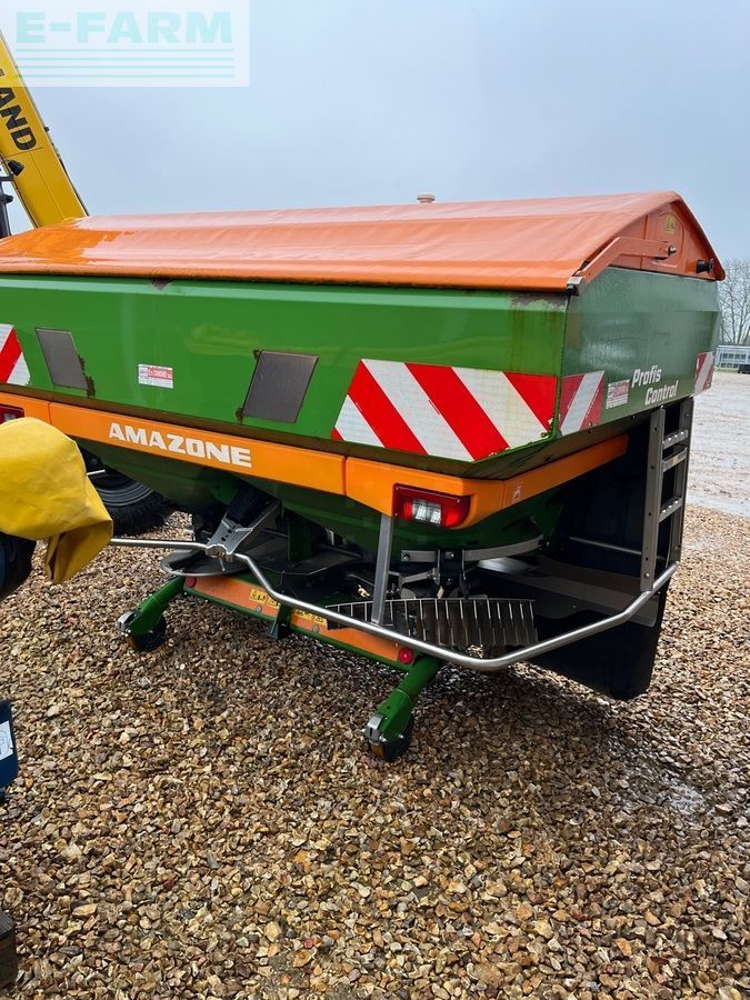 Amazone za-v 3200 Fertiliser spreader €9,500