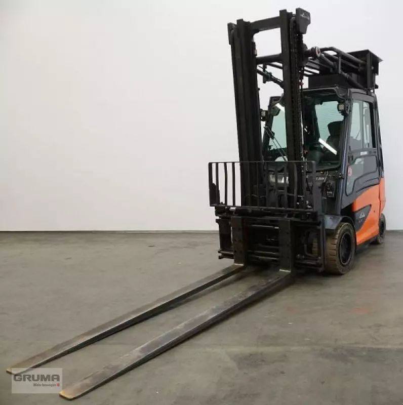 E-FARM: Linde e 35/600 h 388 - Maszt sztaplowy - id 3D2UMRQ - 11 250 € - Rok produkcji: 2017 - Motogodziny: 15 319,Niemcy