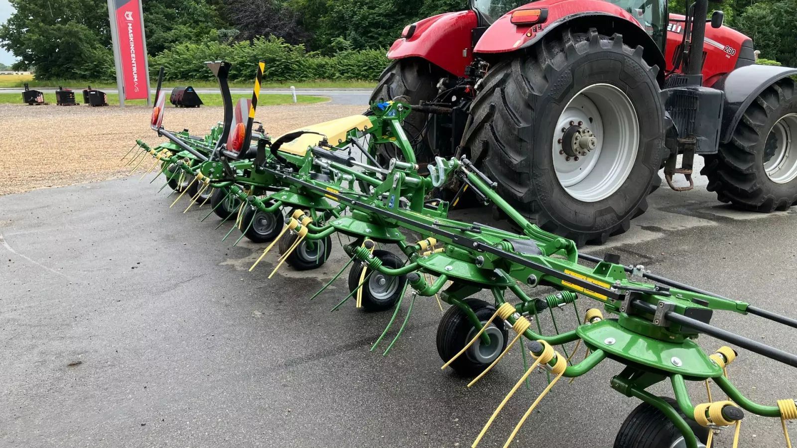 E-FARM: Krone Vendro 900 - Rake - id ENJ7NFD - €19,951 - Year of construction: 2025 - Denmark