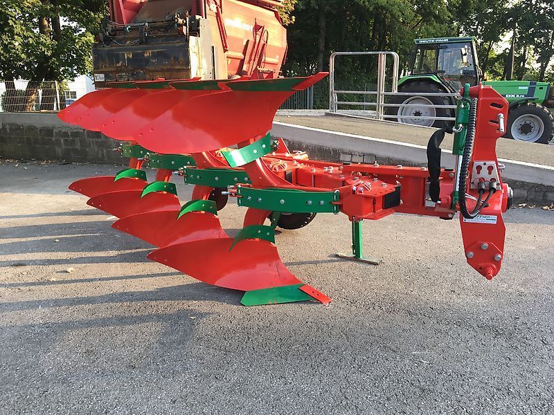 AGRO-MASZ POR4 Pflug 12.899 €
