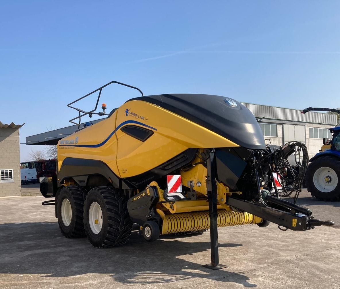 New Holland BB 1290 RC HD Baler