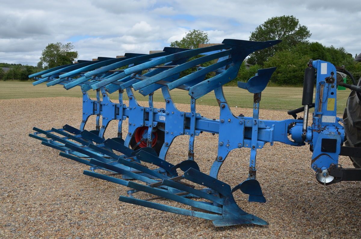 E-FARM: Lemken europal 7 plough 5 furrow - Charrue - id TPWTTRH - 9 031 € - Année: 2008 - Royaume-Uni