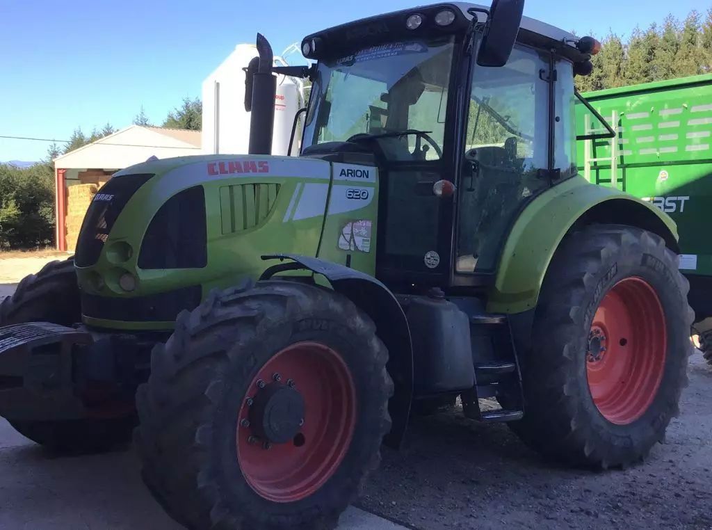 E-FARM: Claas Arion 620 - Τρακτέρ - id RJDFNN4 - 37.000 € - Χρονία: 2008 - Μετρητής ωρών: 5.550,Ισχύς κινητήρα: 120,Γαλλία