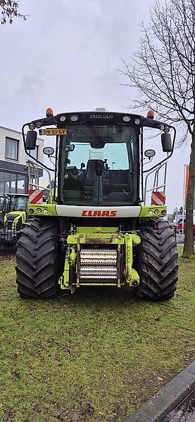 Claas Jaguar 940 Self propelled forage harvester €130,000