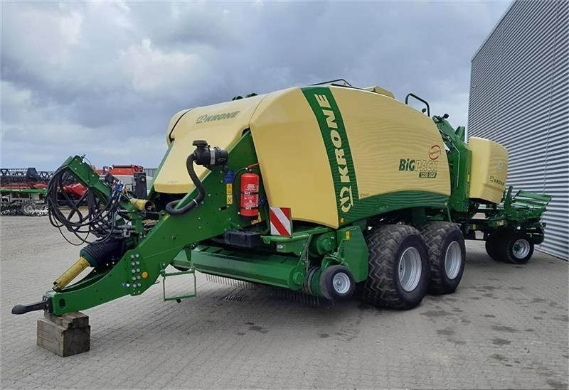 E-FARM: Krone Big Pack 1290 HDP - Empacadora - id J1AI56V - 126.689 € - Año: 2020 - Dinamarca