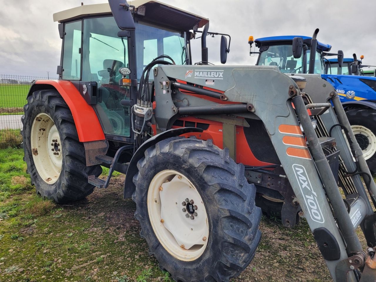 SAME Laser 100 tractor €17,000