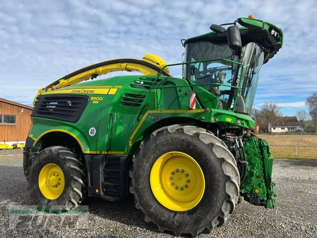 John Deere 9500 Combina de siloz autopropulsată 319.999 EUR