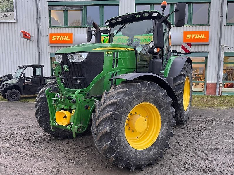John Deere 6250 R Traktor 155.000 €